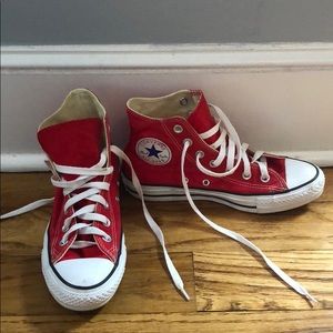 High-top Converse